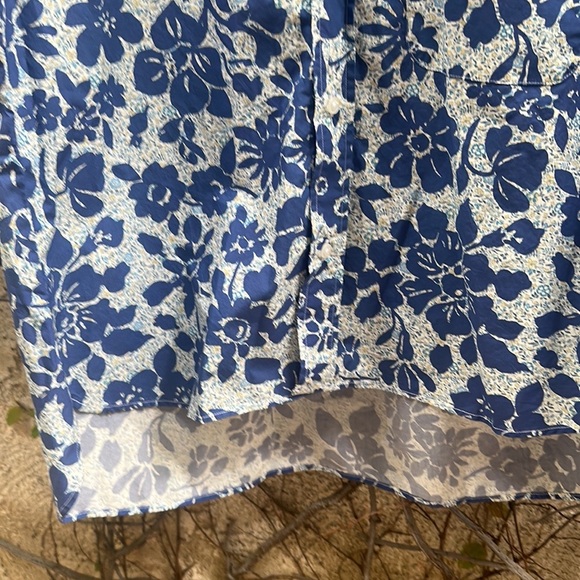 Frank & Eileen Floral Print Button Up Shirt - Picture 9 of 11